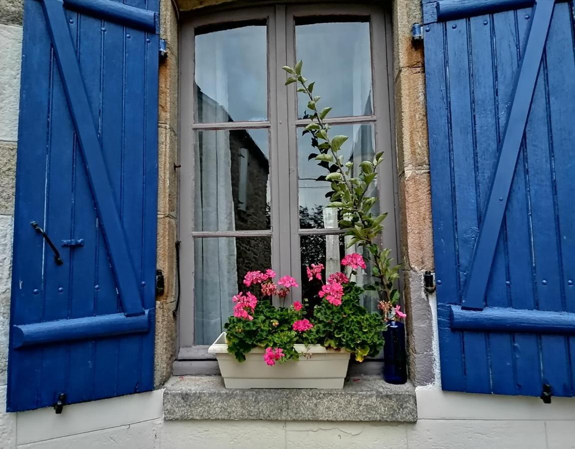 La Petite Maison Des Artiste Villa Saint-Sulpice-les-Feuilles ภายนอก รูปภาพ