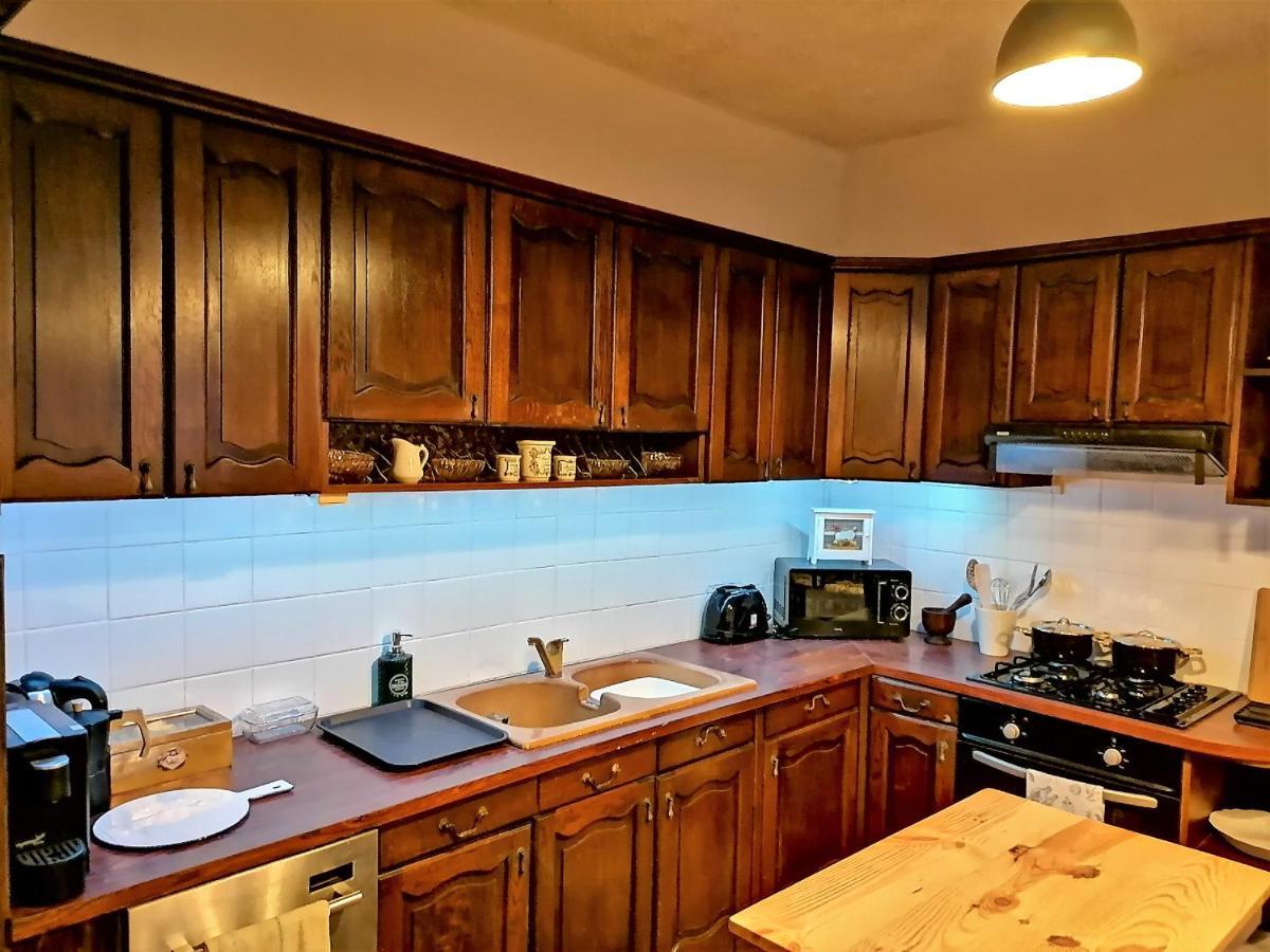 La Petite Maison Des Artiste Villa Saint-Sulpice-les-Feuilles ภายนอก รูปภาพ