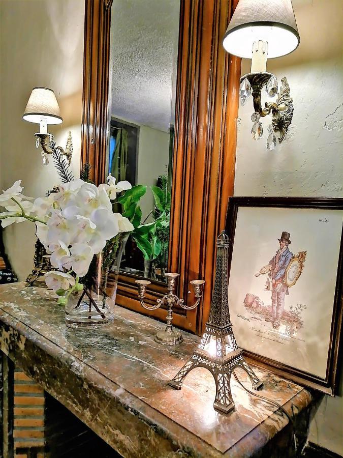 La Petite Maison Des Artiste Villa Saint-Sulpice-les-Feuilles ภายนอก รูปภาพ